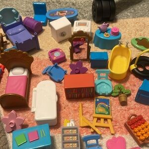 Peppa Pig Assorted Pieces